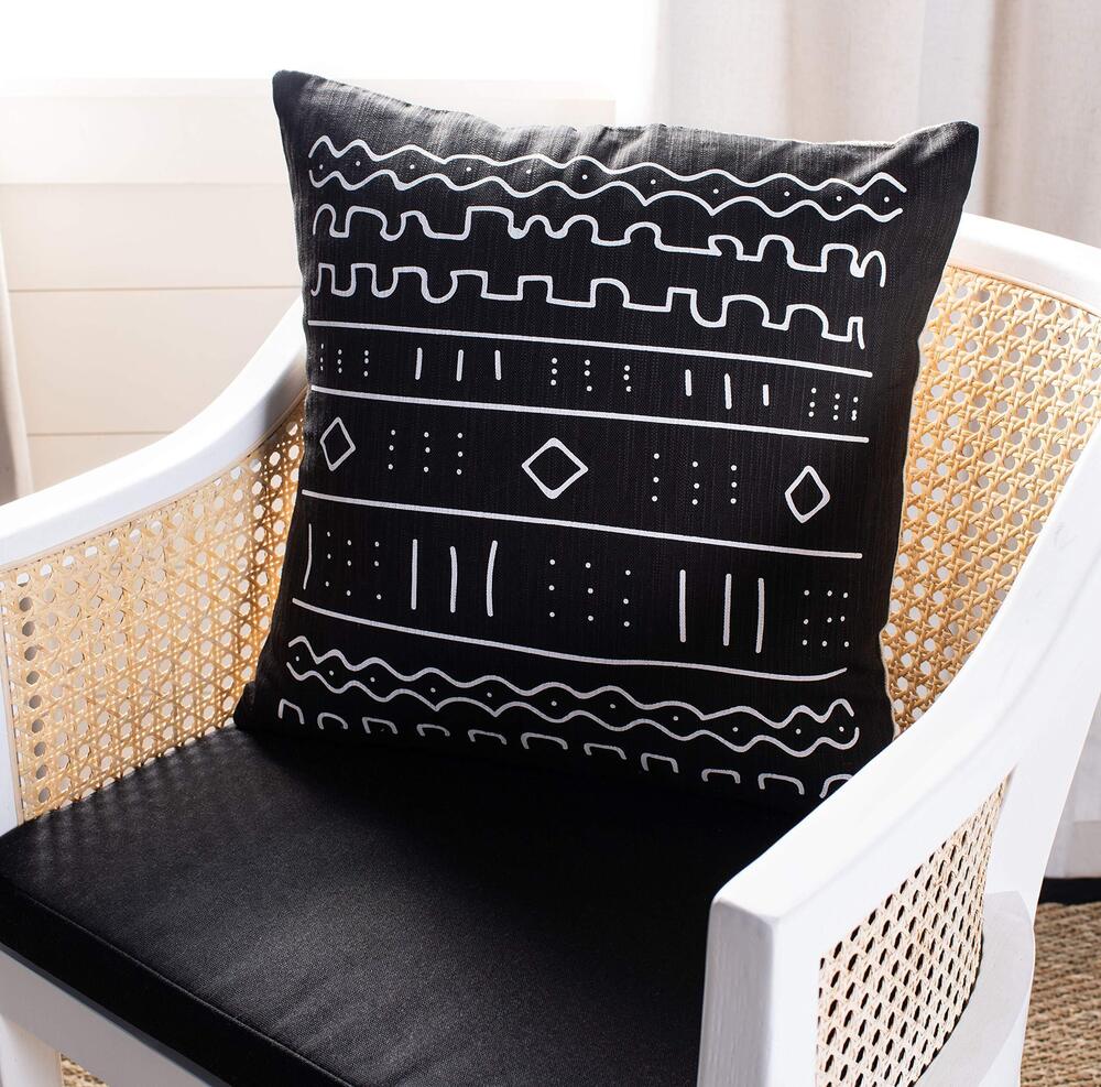 1709 Rila 18-inch Modern Boho Black and White Decorative Throw Pillow